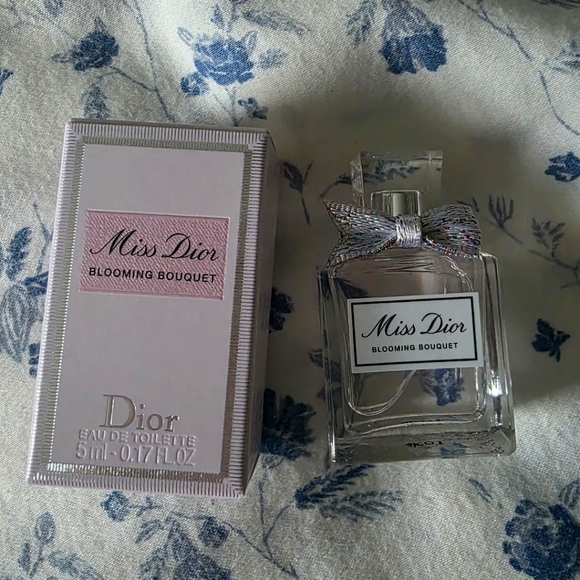 Miss Dior Blooming Bouquet Christian Dior Mini .17oz 5ml NIB - Picture 1 of 5